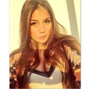 Meet your Posher, Maria antonia